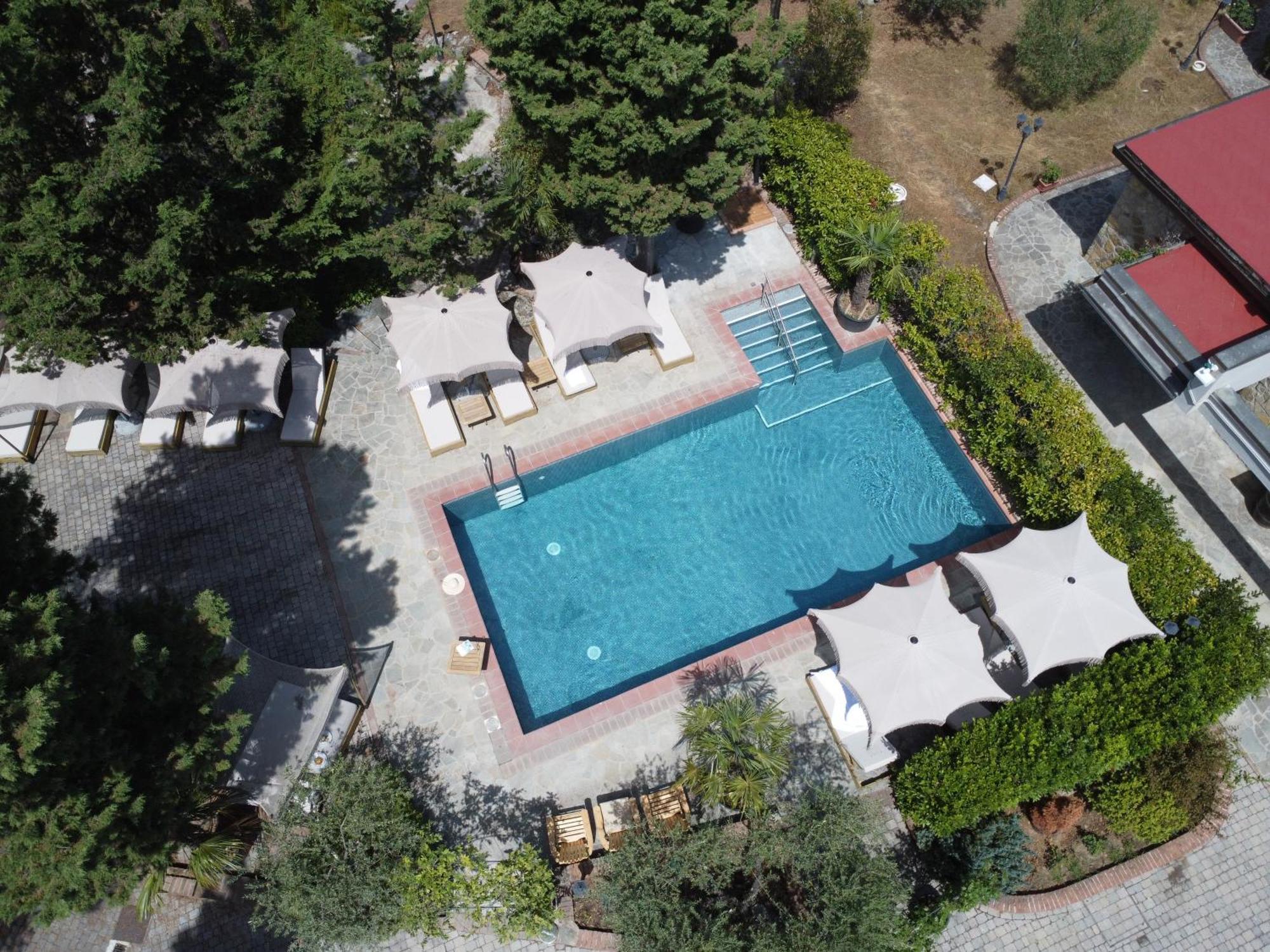 Cesi & Hotel 4*