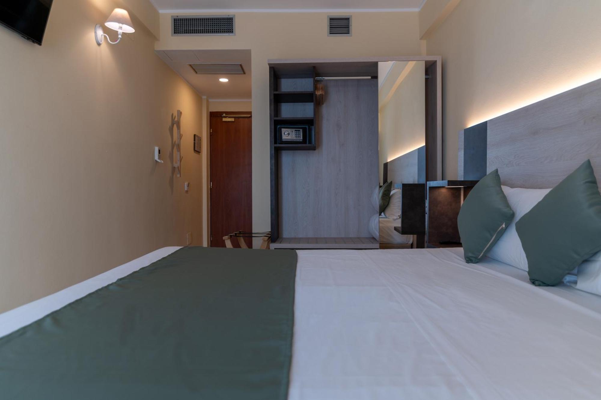 Cesi & Hotel